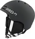 Ein Helm schützt auf der Skipiste, auf dem Motorrad oder bei gefährlichen Arbeiten.