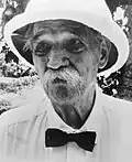 Albert Schweitzer mit Tropenhut