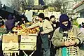 Menschen auf dem Markt