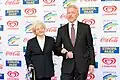 Boris Becker mit seiner Mutter im Jahr 2019