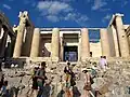 Die Propyläen, das alte Eingangstor zur Akropolis