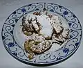 Auf diesem Kaiserschmarrn liegt sehr viel Puderzucker.