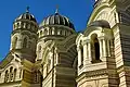 Diese Russisch orthodoxe Kathedrale heißt Geburtskathedrale und erinnert an Jesus.