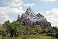 Ein Nachbau des Mount Everest im Freizeitpark Disney World