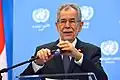 Van der Bellen am Mikrofon