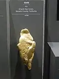 Ein Gold-Nugget: Es wurde in dieser Form in der Erde gefunden.