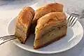 Baklava heißt eine bekannte türkische Süßspeise.