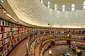 Diese Stadtbibliothek sieht man in Stockholm in Schweden.