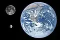 Der kleine Ceres, gezeigt neben Mond und Erde