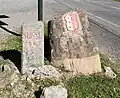 Grenzstein: Solche Steine haben vor allem früher Grenzen angezeigt, zum Beispiel zwischen Italien und Frankreich.