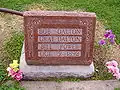 Grabstein für zwei der Dalton-Brüder