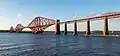 Die Forth Bridge über dem Meeresarm Firth of Forth
