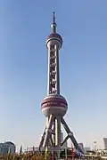 Der Fernsehturm „Perle des Ostens”