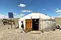 Jurten heißen die Zelte, in denen Mongolen auf dem Lande wohnen.