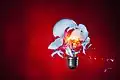 Eine explodierende Glühlampe