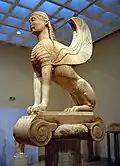 Eine alte griechische Sphinx aus Delphi, mit Flügeln