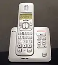 Solche schnurlosen Telefone arbeiten mit Funksignalen.