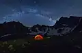 Hier zeltet jemand in einem Nationalpark in der Türkei, über 3500 Meter über dem Meeresspiegel.