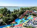 Dieses Freibad ist schon fast ein richtiger Freizeitpark.