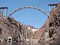 Diese Brücke wird aus 440 Fertigelementen zusammengebaut.