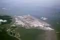 Der Flughafen von Hongkong, einem Teil von China, liegt auf einer künstlichen Insel.