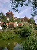 Der Dom von Havelberg: Vorn im Bild sieht man einen Arm der Havel.