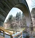 Diese Brücke in den USA nennt man Echo-Brücke.