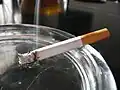 Der Rauch von Zigaretten schadet der Gesundheit.