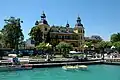 Im Schloss Velden wurde um das Jahr 1990 eine Fernsehserie gedreht.