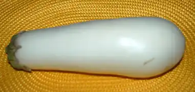Weiße Aubergine.