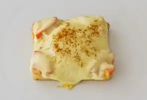 Tomatentoast mit Gouda