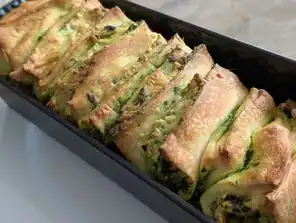 Zupfbrot mit Walnusspesto