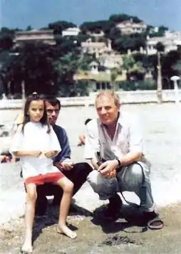 Hamer Olivia Pilhar.jpg