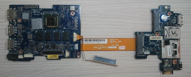 Nokia Booklet 3G - Sensors