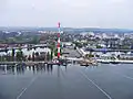 Kompaktmast mit Donauanordnung; Höhe 99 m, Spannweite 437 Meter