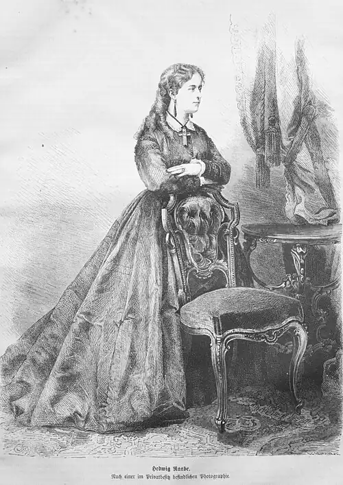 Die Gartenlaube (1868) b 301.jpg Hedwig Raabe. Nach einer im Privatbesitz befindlichen Photographie (S)