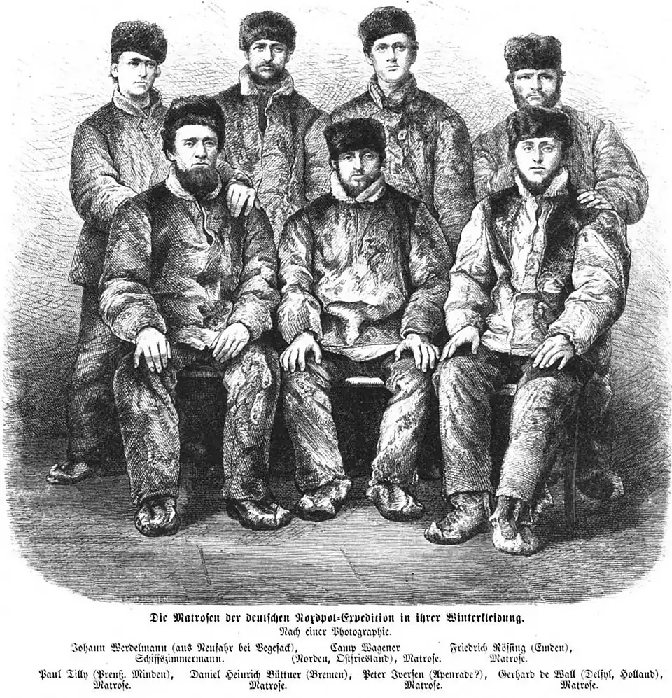 Die Gartenlaube (1868) b 541.jpg Die Matrosen der deutschen Nordpol-Expedition in ihrer Winterkleidung. Nach einer Photographie