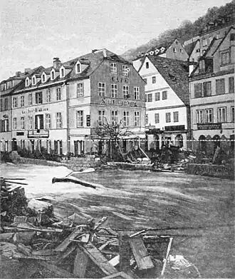 Die Gartenlaube (1890) b 865_2.jpg Die Überschwemmung in Karlsbad