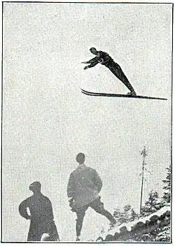 8. Sprung von der Schanze. (Phot. Wilhelm Meinel, Kissingen.)